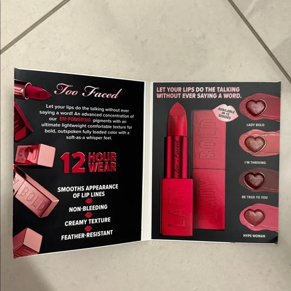 Makeup sample set - Picture 2 of 12